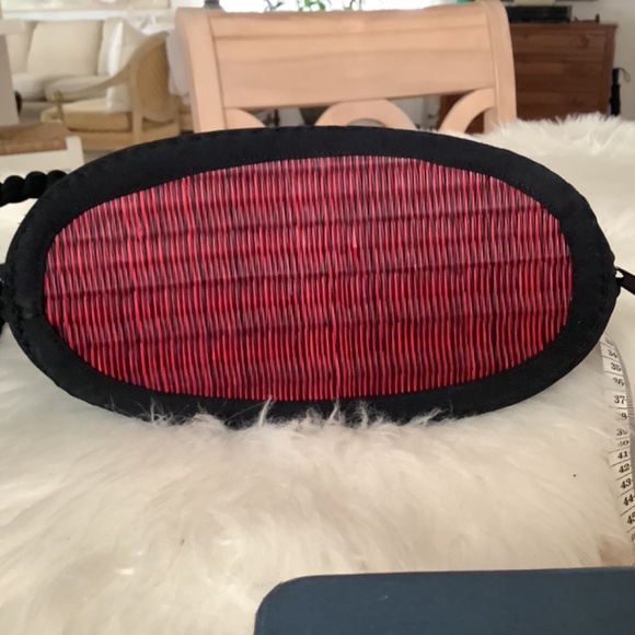 Womens Handbag - Picture 4 of 8